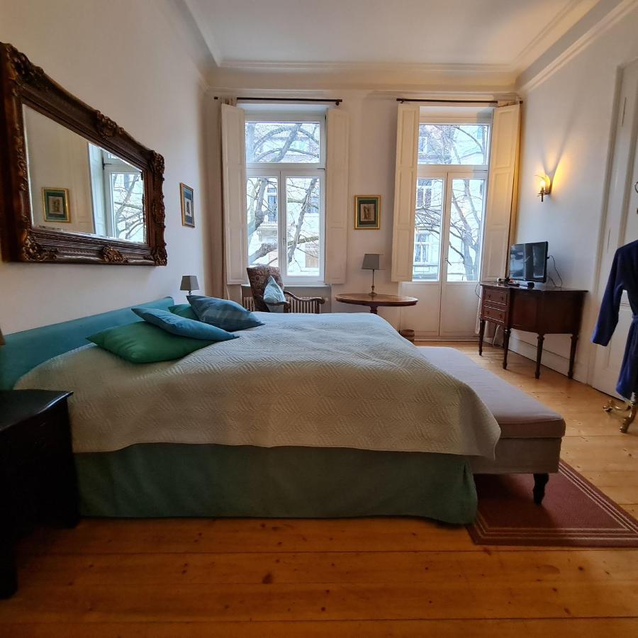 Bed and Breakfast Blues & Chutney Бонн Экстерьер фото